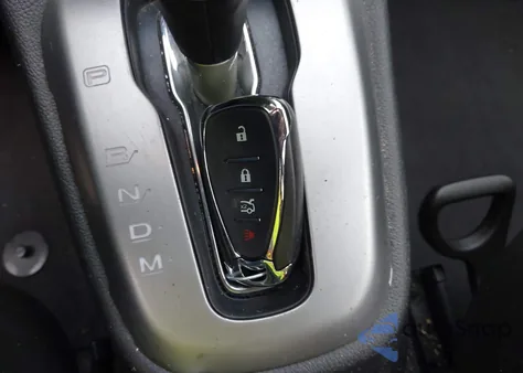 2017 Chevrolet Sonic Premier Auto z USA, uszkodzony, nr VIN 1G1JF5SB8H4135254